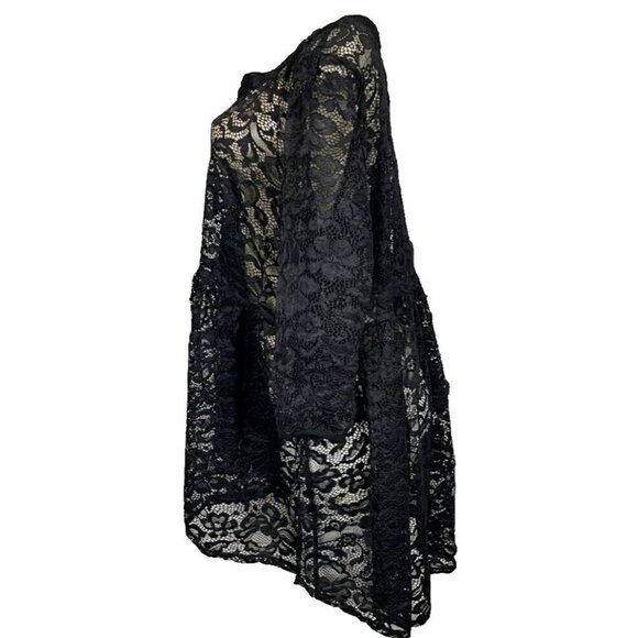 Torrid + 3 Black Sheer Floral Lace Button Down Step-Hem 3/4 Sleeve Babydoll Top - Picture 5 of 6